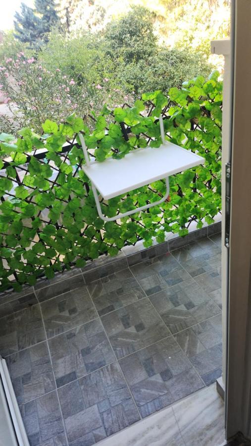 Small Luxury Apartment Ανάβυσσος Εξωτερικό φωτογραφία