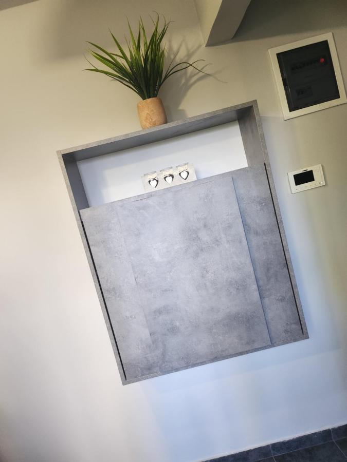 Small Luxury Apartment Ανάβυσσος Εξωτερικό φωτογραφία